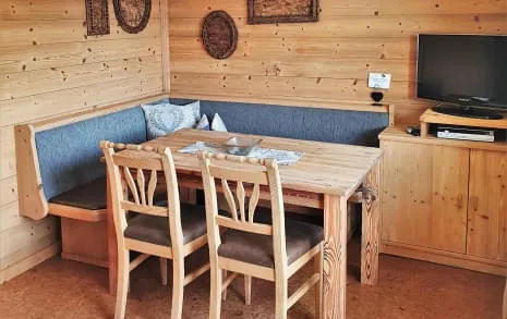 Anna-Ferienwohnung-mit-einem-Schlafzimmer Anna-Ferienwohnung-mit-einem-Schlafzimmer